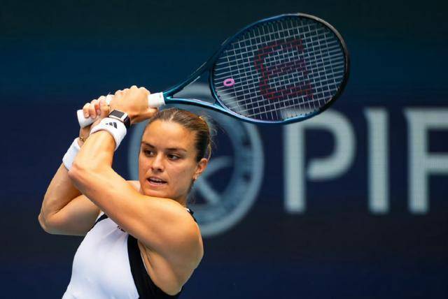 爱游戏官网-阿扎伦卡的国籍