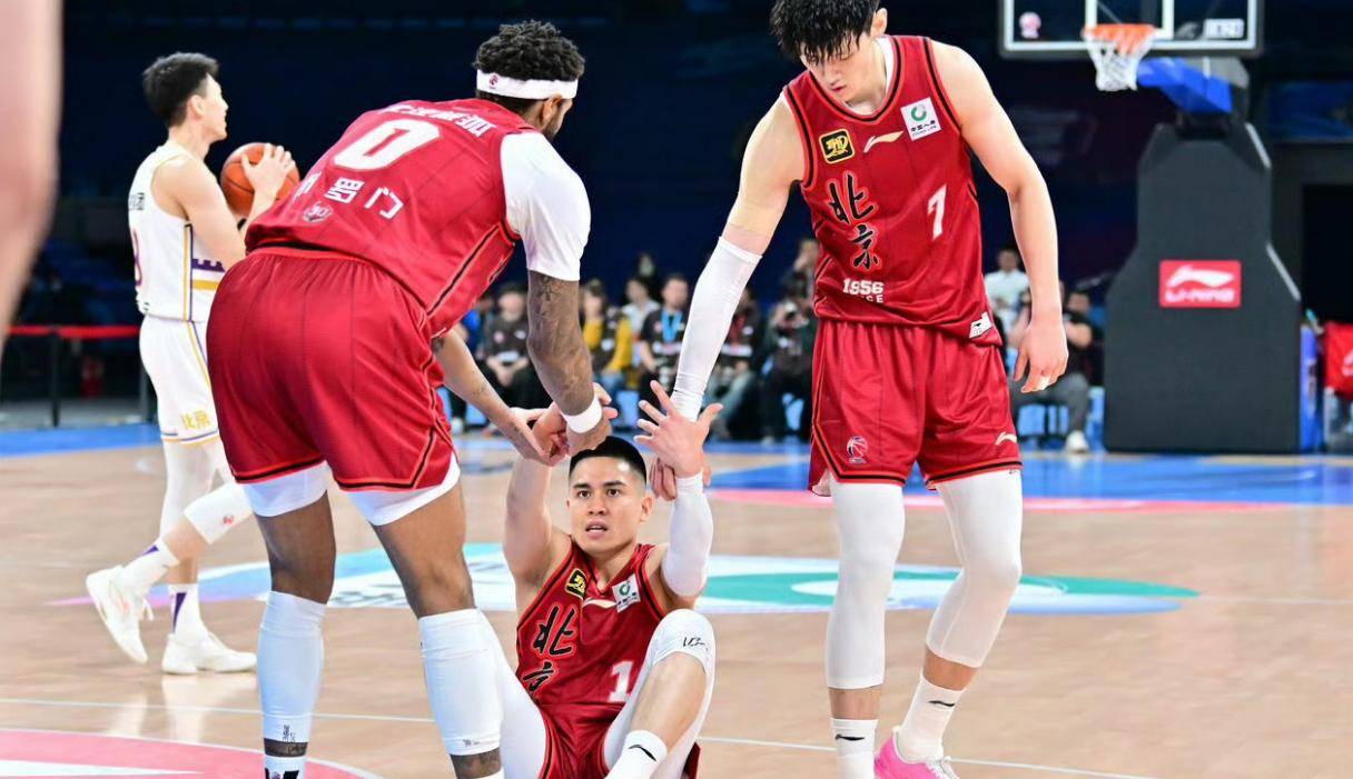爱游戏-今晨北京首钢调整名单以备CBA常规赛，伤情更新环节打磨，底气十足，赛季目标并未改变的简单介绍
