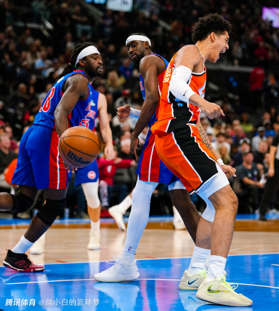 从清晨波尔图备战CBA季后赛到清晨犹他爵士备战德甲，詹姆斯在SKT比赛中问鼎冠军的简单介绍